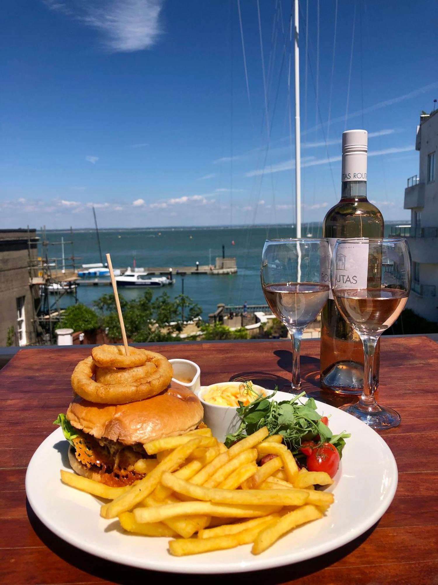 Royal Ocean Racing Club Hotel Cowes  Luaran gambar