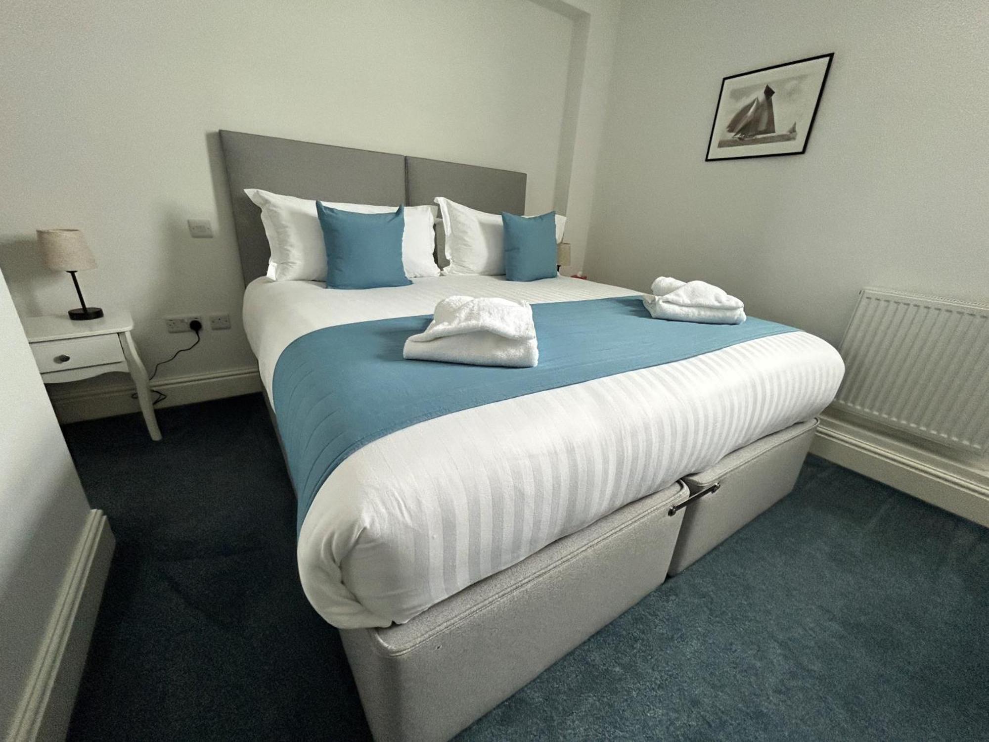 Royal Ocean Racing Club Hotel Cowes  Luaran gambar
