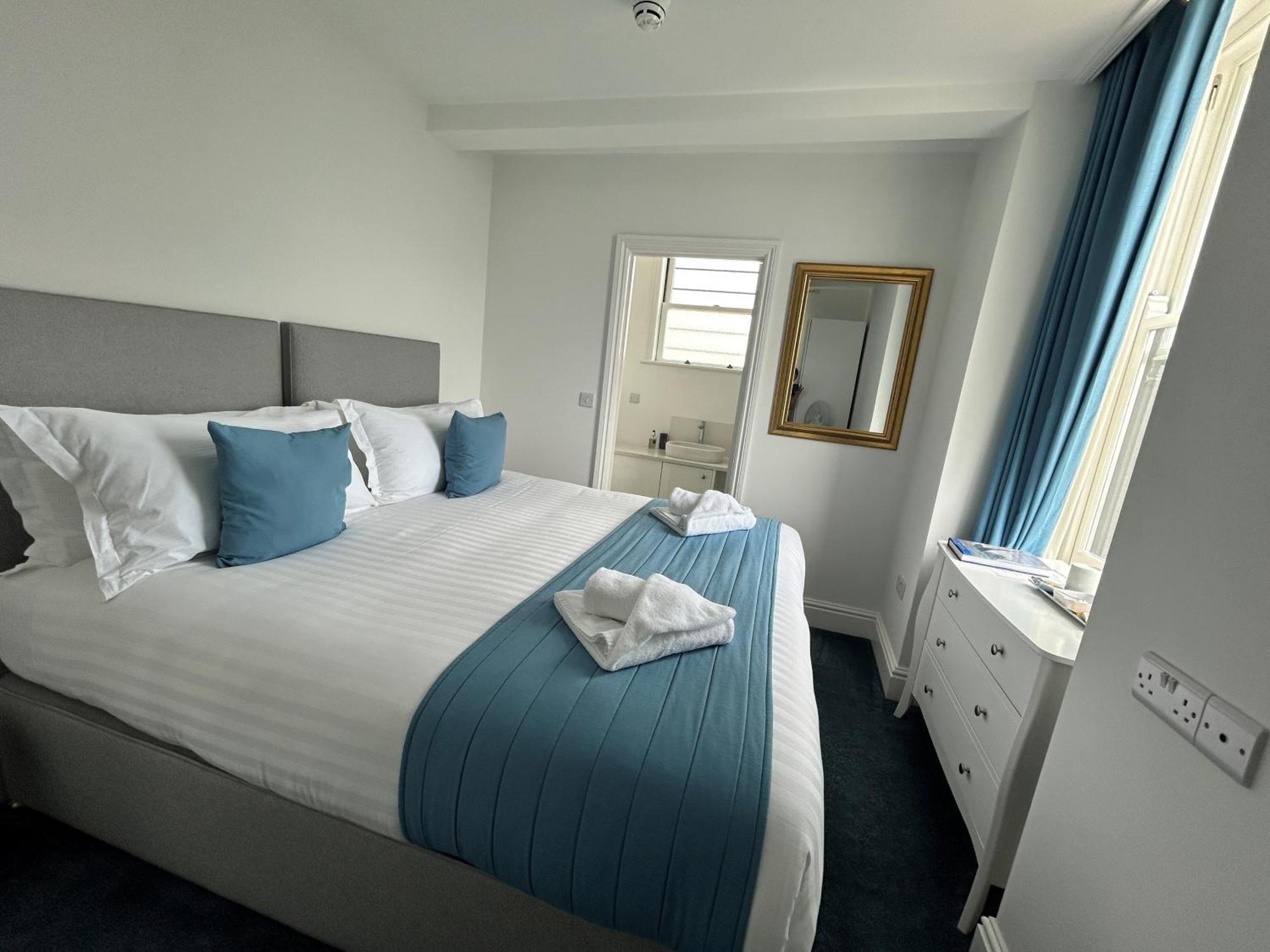Royal Ocean Racing Club Hotel Cowes  Luaran gambar